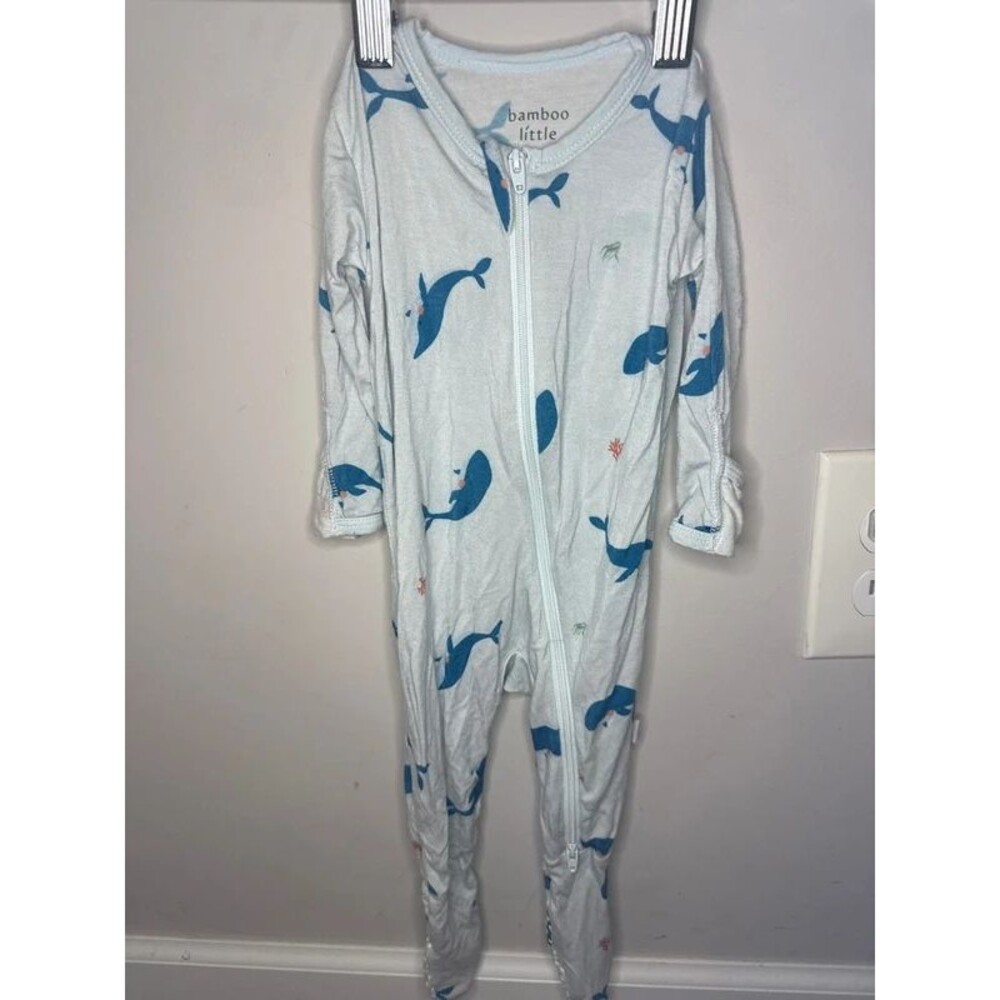 Bamboo Little Whale Zipper Footie Pajamas 3-6 Months
